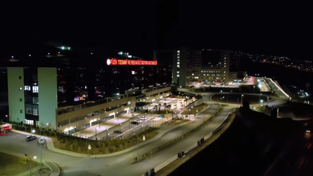 İzmir Bayraklı Şehir Hastanesi